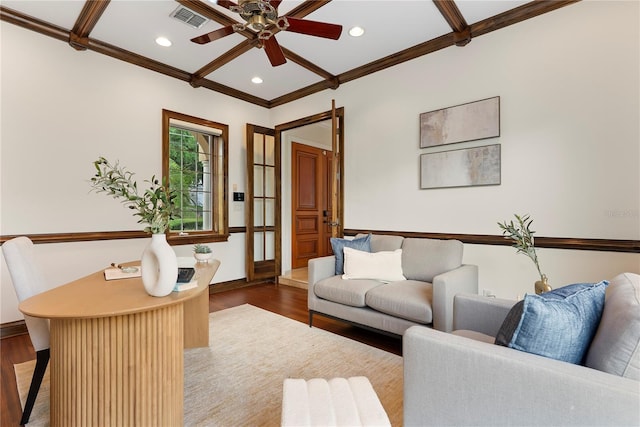 1010 Terrace Blvd, Orlando, FL 32803 - living area with wood finished floors, ceiling fan, crown molding, recessed lighting, and baseboards
