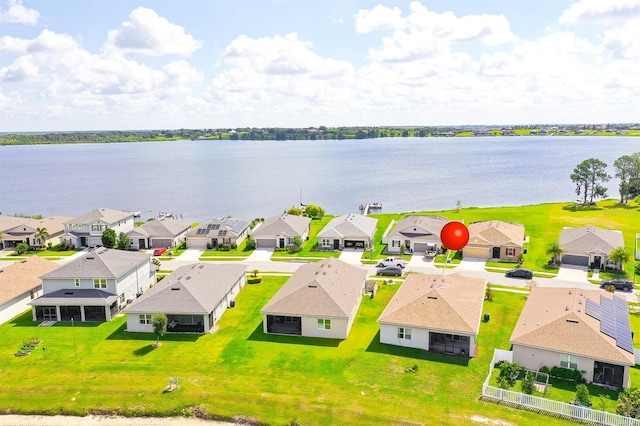 200 Summershore Dr, Auburndale, FL 33823 - aerial view of residential area featuring a large body of water
