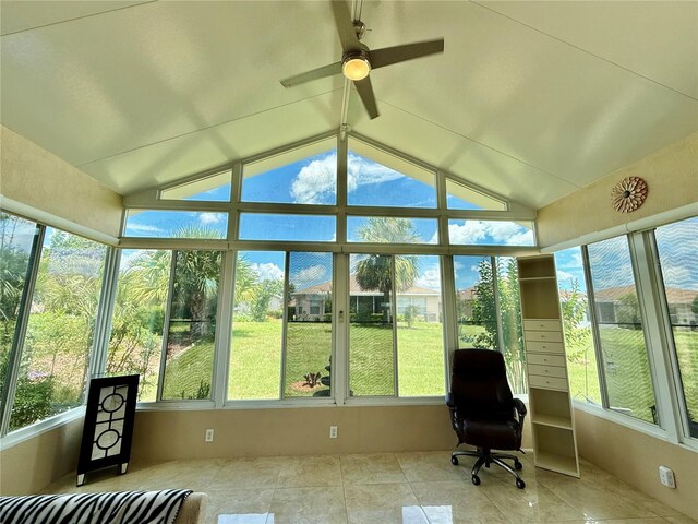 10075 SW 91st Pl, Ocala, FL 34481 - sunroom with lofted ceiling
