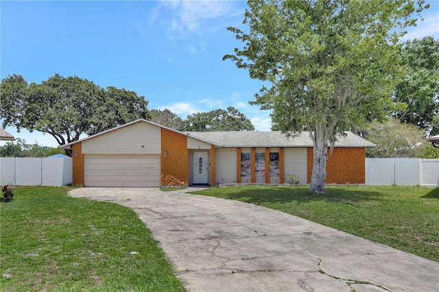 7 Madeira Ave, Orlando, FL 32825 - photo 1