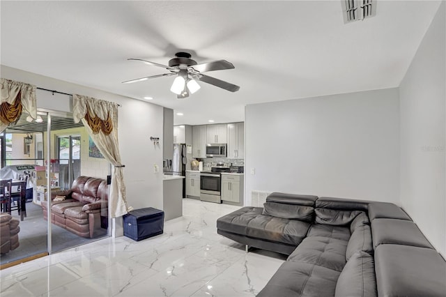 7 Madeira Ave, Orlando, FL 32825 - photo 13