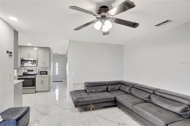 7 Madeira Ave, Orlando, FL 32825 - photo 15