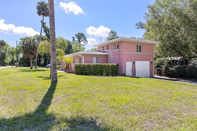 360 W University Ave, Orange City, FL 32763 - view of front of house with an attached garage, stucco siding, concrete driveway, and a front lawn