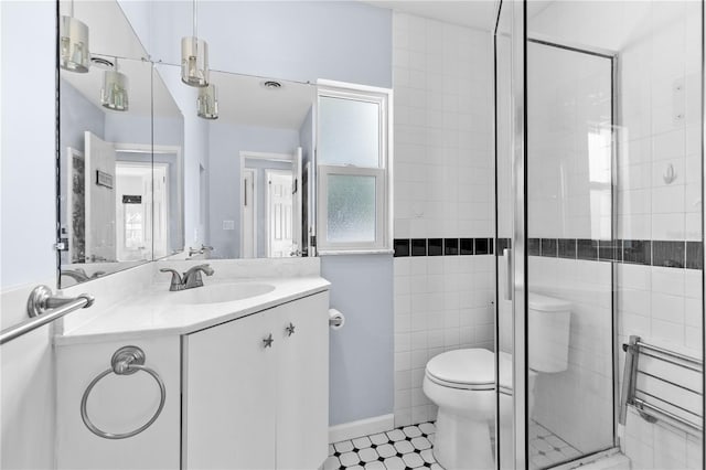 360 W University Ave, Orange City, FL 32763 - full bath featuring toilet, a shower stall, and vanity