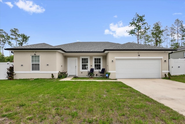 606 Marion Oaks Blvd, Ocala, FL 34473 - view of front of house with stucco siding, a garage, driveway, and roof with shingles