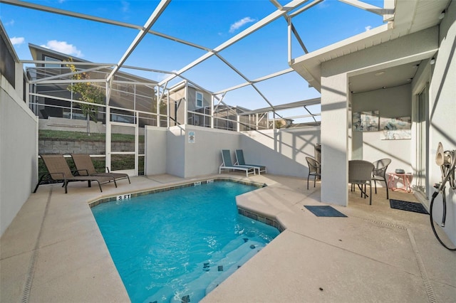 1128 Challenge Dr, Davenport, FL 33896 - view of pool with a patio area and a lanai