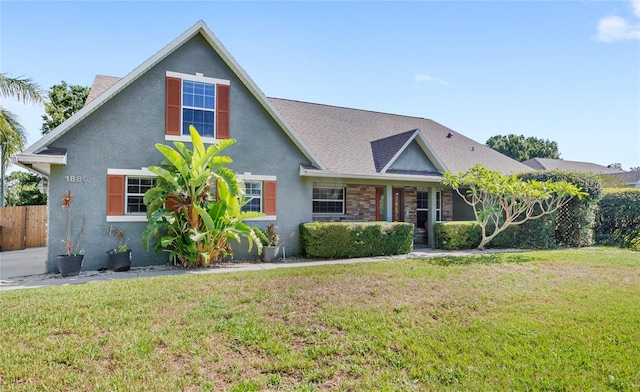 view of front of property featuring stucco siding