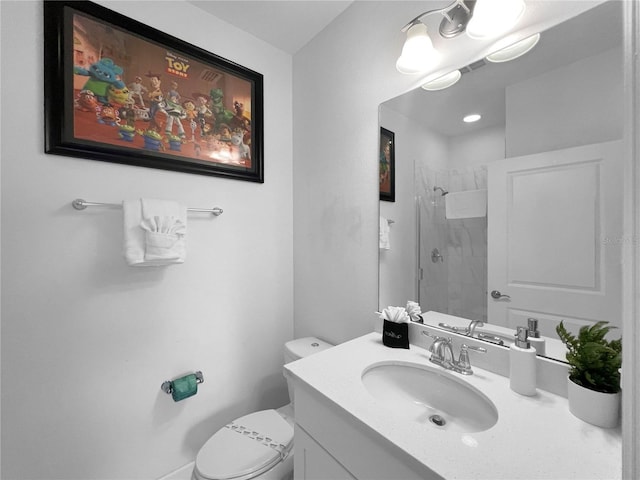 454 Captiva Dr, Davenport, FL 33896 - full bath with tiled shower, toilet, and vanity