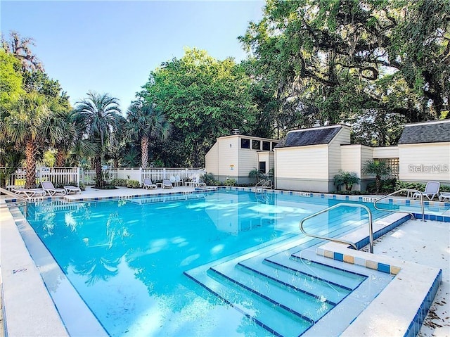 115 Tomoka Trl Unit 115, Longwood, FL 32779 - community pool with view of scattered trees