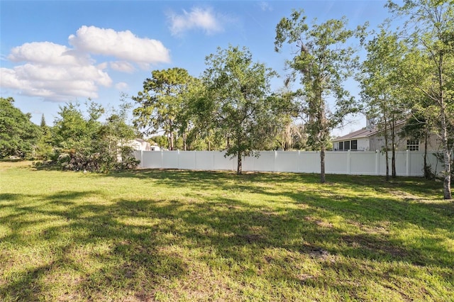 19073 Sabal St, Orlando, FL 32833 - view of yard