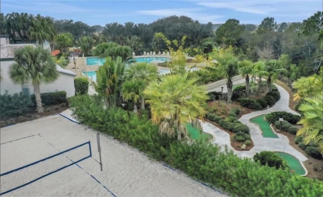 733 Longboat Dr, Davenport, FL 33896 - view of home's community featuring a pool