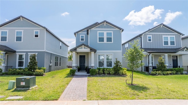 12133 Bracco St, Winter Garden, FL 34787 - view of front of home featuring a front lawn and board and batten siding