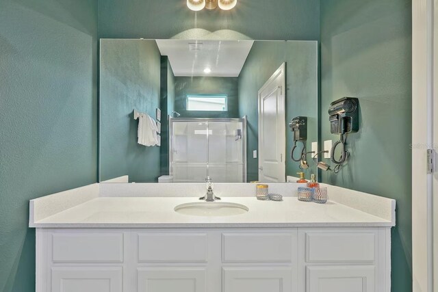 4441 Ganesha Loop, Kissimmee, FL 34746 - full bath with a shower stall and vanity