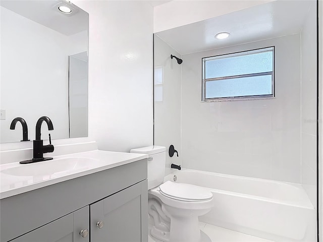 1113 Leeward Dr, Deltona, FL 32738 - full bath with toilet, vanity, and bathing tub / shower combination
