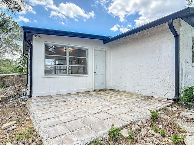 1113 Leeward Dr, Deltona, FL 32738 - rear view of property with fence and a patio