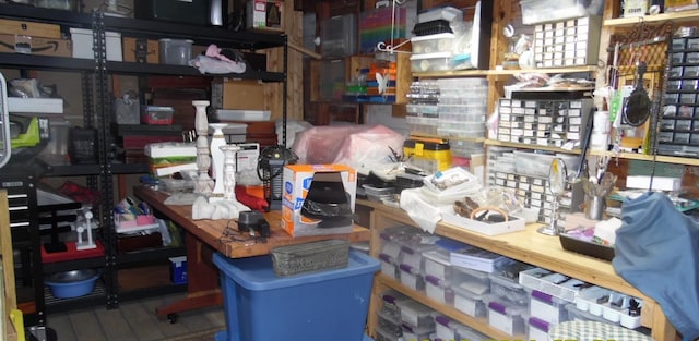 1102 S Oak Ave, Sanford, FL 32771 - view of storage room