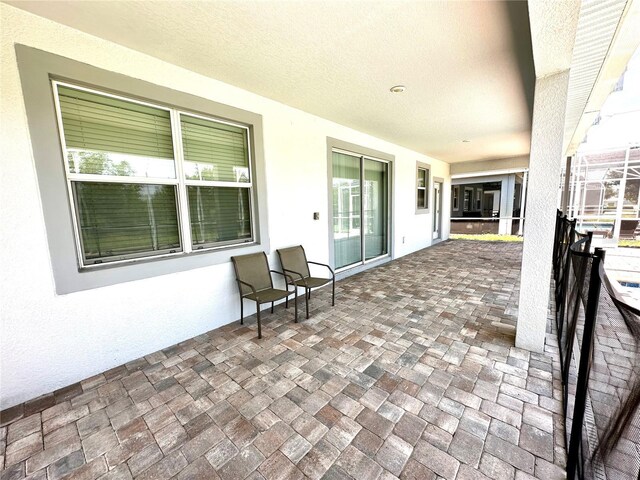 1513 Maidstone Ct, Davenport, FL 33896 - view of patio / terrace