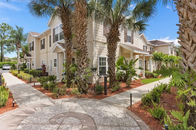 2952 Lucayan Harbour Cir Unit 105, Kissimmee, FL 34746 - view of side of property with a residential view