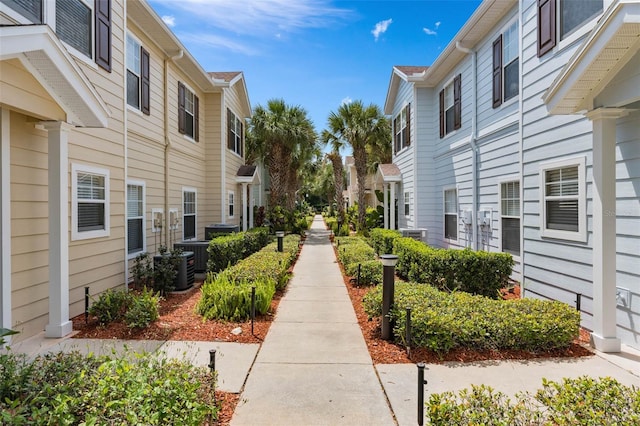 2952 Lucayan Harbour Cir Unit 105, Kissimmee, FL 34746 - view of home's community featuring a residential view