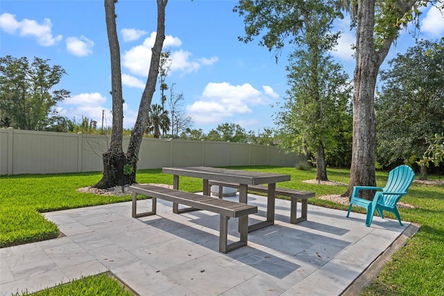 3865 W Stillwood Ln, Lake Mary, FL 32746 - view of property's community featuring a patio