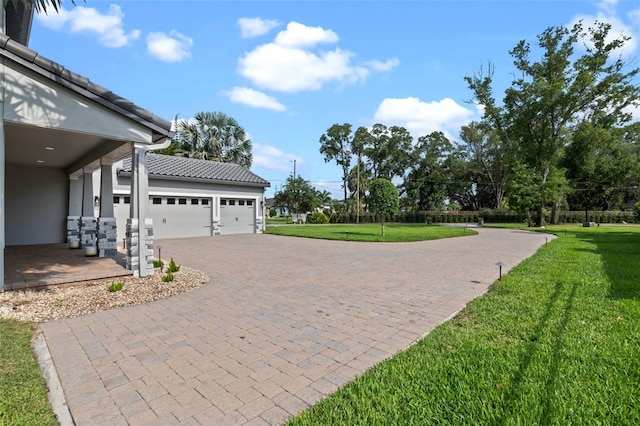 3865 W Stillwood Ln, Lake Mary, FL 32746 - garage with decorative driveway