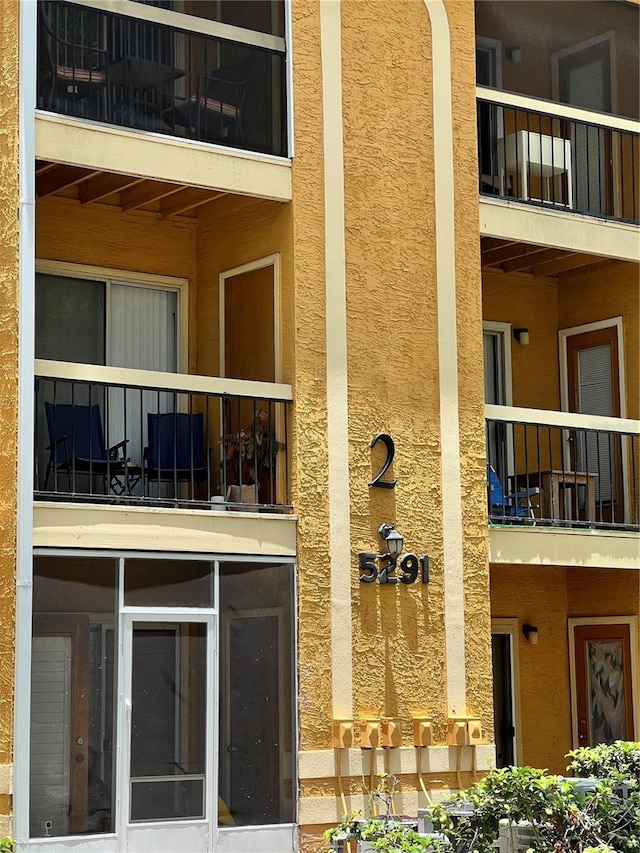 5291 Images Cir Unit 301, Kissimmee, FL 34746 - view of apartment building / complex