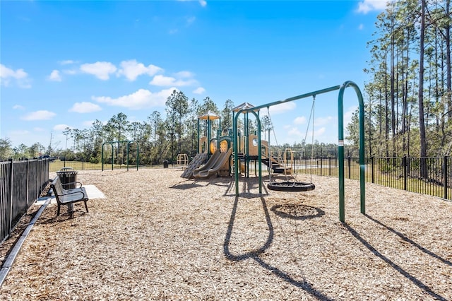 3326 Arch Ave, Ormond Beach, FL 32174 - community jungle gym with fence