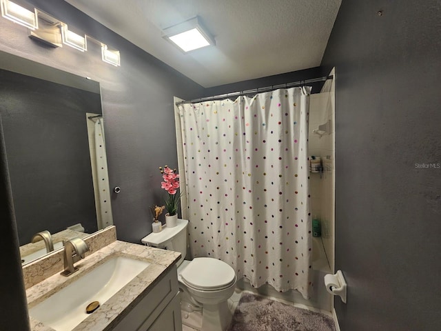 6436 Fig Leaf St, Magnolia Square, FL 34771 - bathroom with toilet, shower / bath combo with shower curtain, and vanity