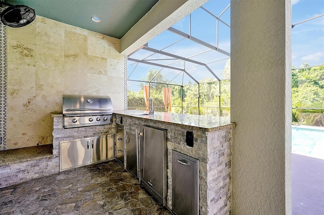3844 Bowfin Trl, Kissimmee, FL 34746 - view of patio / terrace with a sink, a lanai, and an outdoor pool