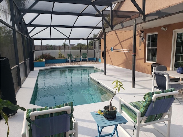 340 Haversham Way, Davenport, FL 33897 - view of pool featuring a patio and glass enclosure