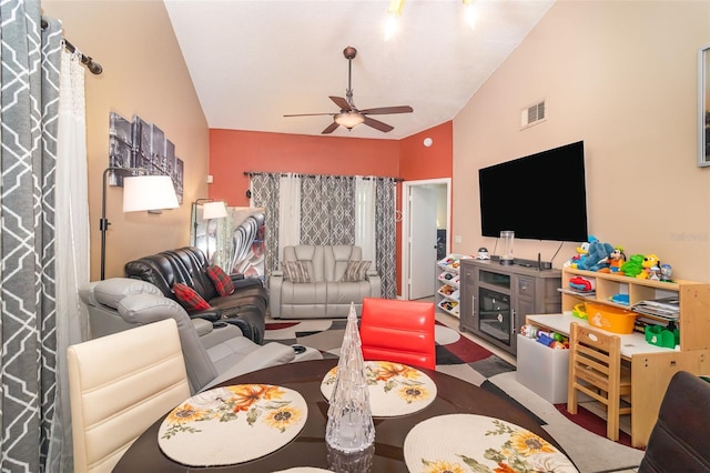 109 Lakepointe Cir, Kissimmee, FL 34743 - living area with lofted ceiling and a ceiling fan