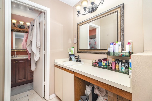 109 Lakepointe Cir, Kissimmee, FL 34743 - full bathroom featuring tile patterned flooring and vanity