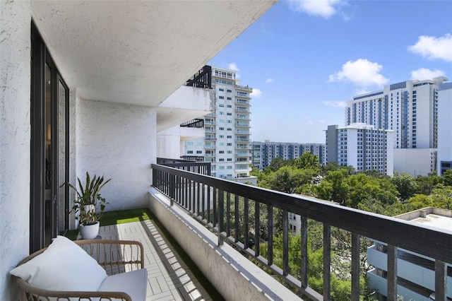 530 E Central Blvd Unit 803, Orlando, FL 32801 - balcony with a view of city