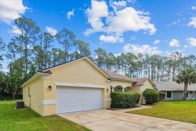 45 Powder Horn Dr, Palm Coast, FL 32164 - view of front of house with stucco siding, a garage, concrete driveway, and a front yard
