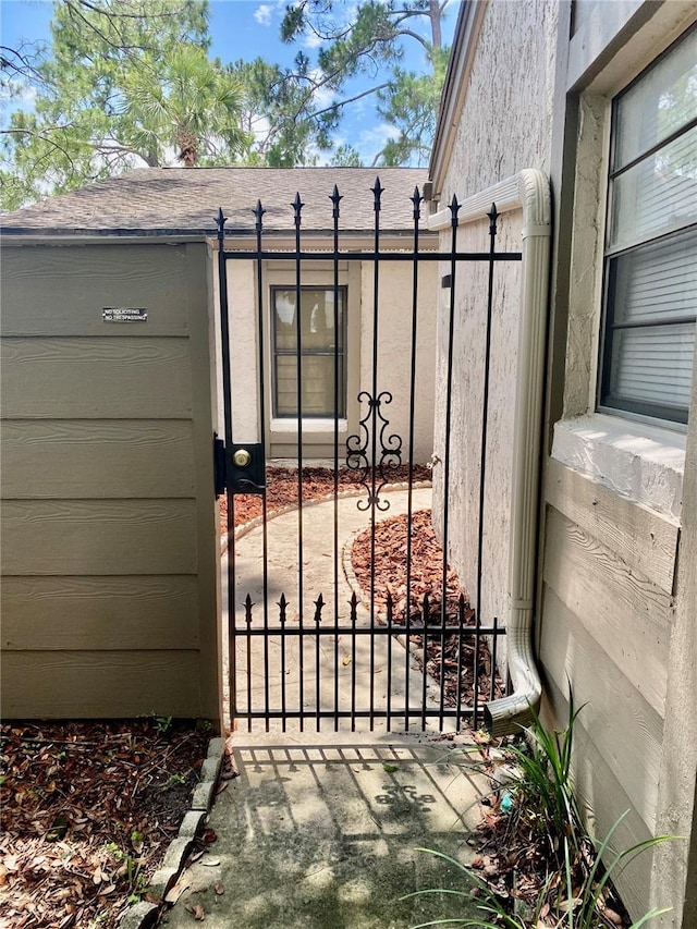 650 Woodridge Dr, Fern Park, FL 32730 - view of gate