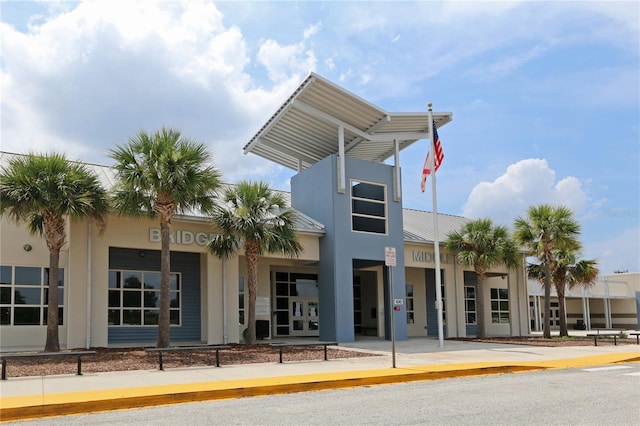 view of building exterior
