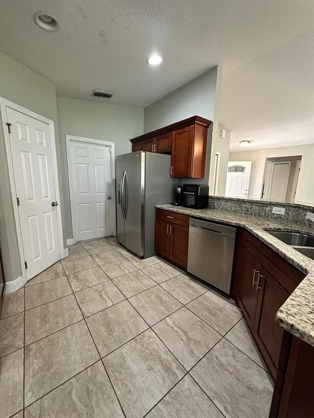 112 Tulip Ln, Kissimmee, FL 34759 - photo 5