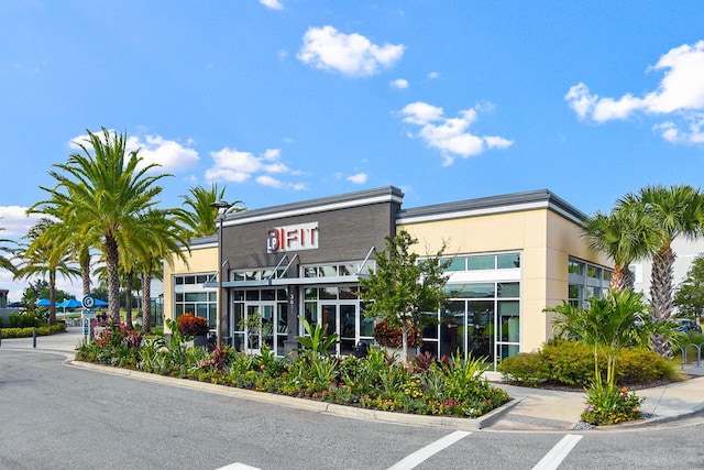 8460 Sperry St, Orlando, FL 32827 - view of building exterior
