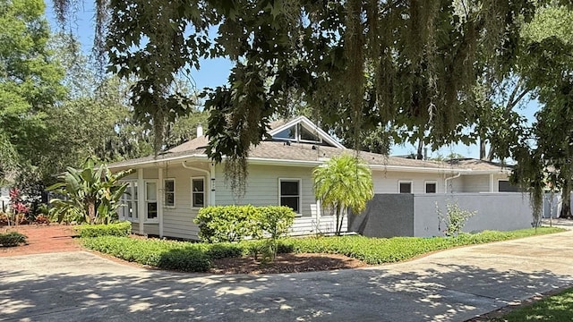 954 N Texas Ave, Orlando, FL 32804 - photo 1
