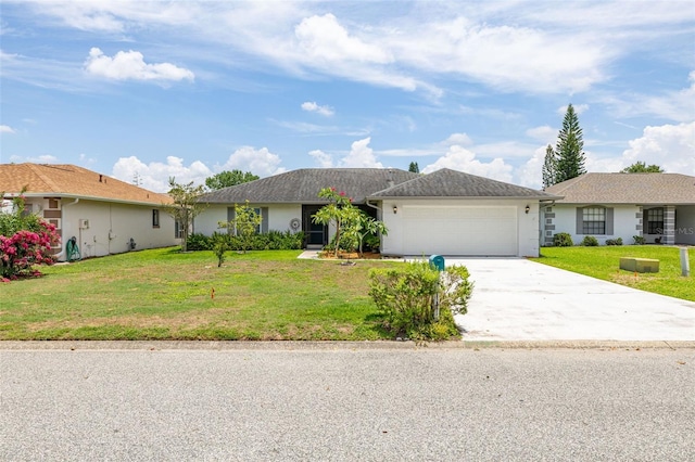11811 Scarecrow Ln, Orlando, FL 32821 - single story home featuring an attached garage, driveway, a front yard, and stucco siding