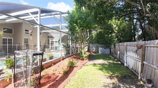 2343 Walnut Heights Rd, Apopka, FL 32703 - view of yard with a lanai