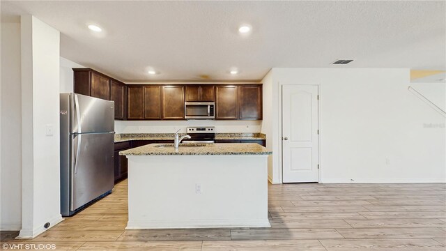 5329 Companion Ln, Tampa, FL 33619 - photo 8