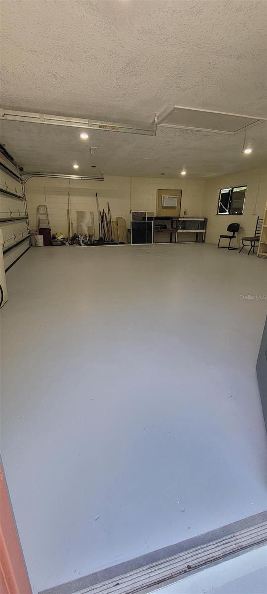 122 N Cedarview Ter, Inverness, FL 34453 - view of garage