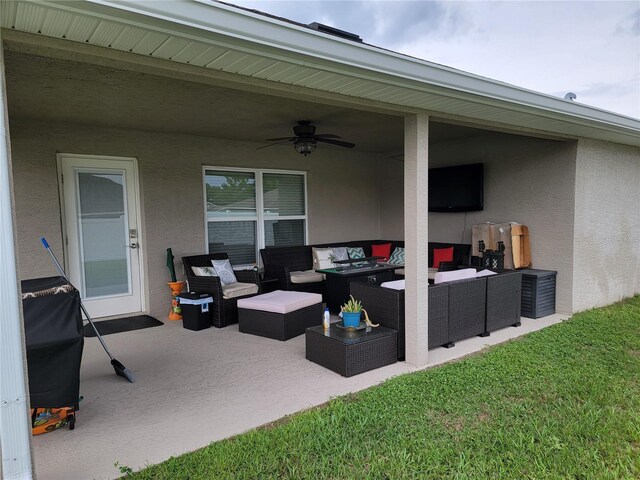 6800 SE 12th Pl, Ocala, FL 34472 - view of patio / terrace featuring an outdoor hangout area and a ceiling fan