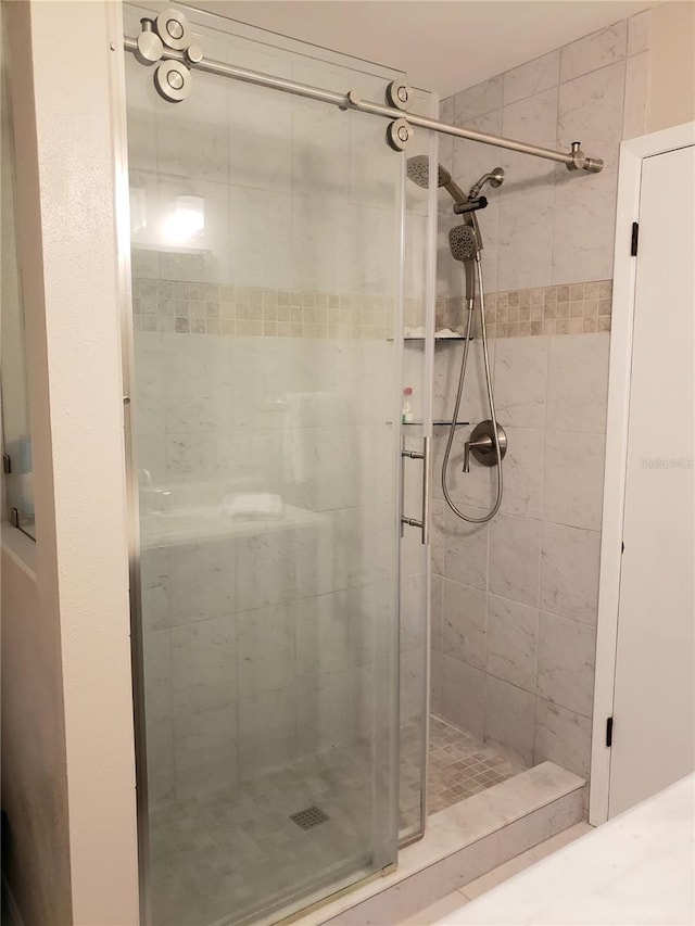 983 Bucksaw Pl, Longwood, FL 32750 - bathroom featuring a stall shower