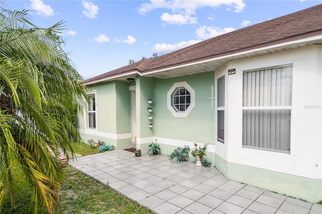 14 Sequoia Way, Kissimmee, FL 34758 - view of patio / terrace