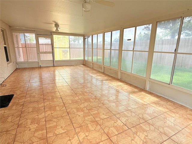 12756 Maribou Cir, Orlando, FL 32828 - unfurnished sunroom featuring ceiling fan