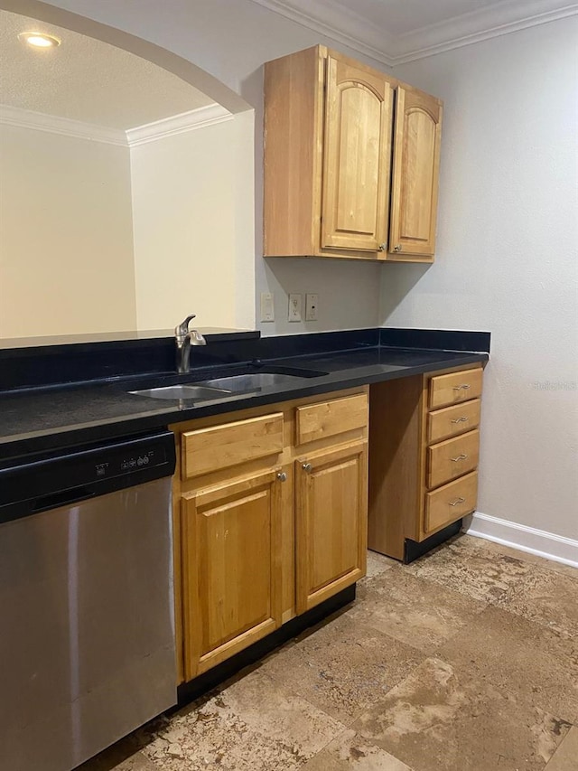 2007 Dixie Belle Dr Unit 2007M, Orlando, FL 32812 - kitchen with stainless steel dishwasher, a sink, ornamental molding, baseboards, and arched walkways