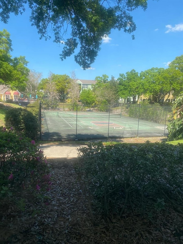 2007 Dixie Belle Dr Unit 2007M, Orlando, FL 32812 - view of tennis court