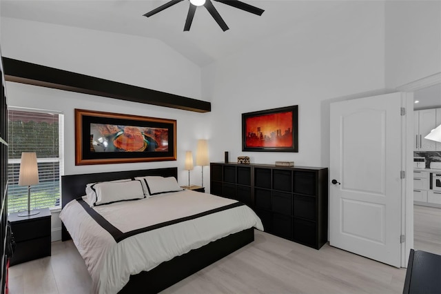 2520 Oakington St, Winter Garden, FL 34787 - bedroom with light wood-style floors, lofted ceiling, and a ceiling fan